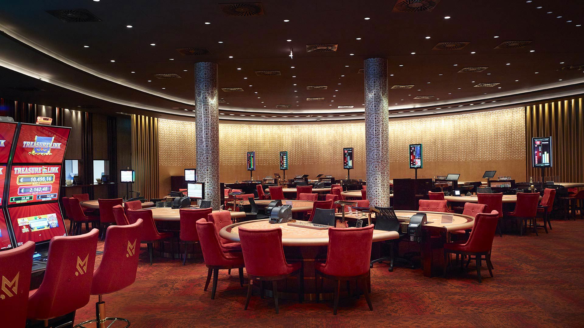 How to Get Best Deals and Discounts at Casino Hotels